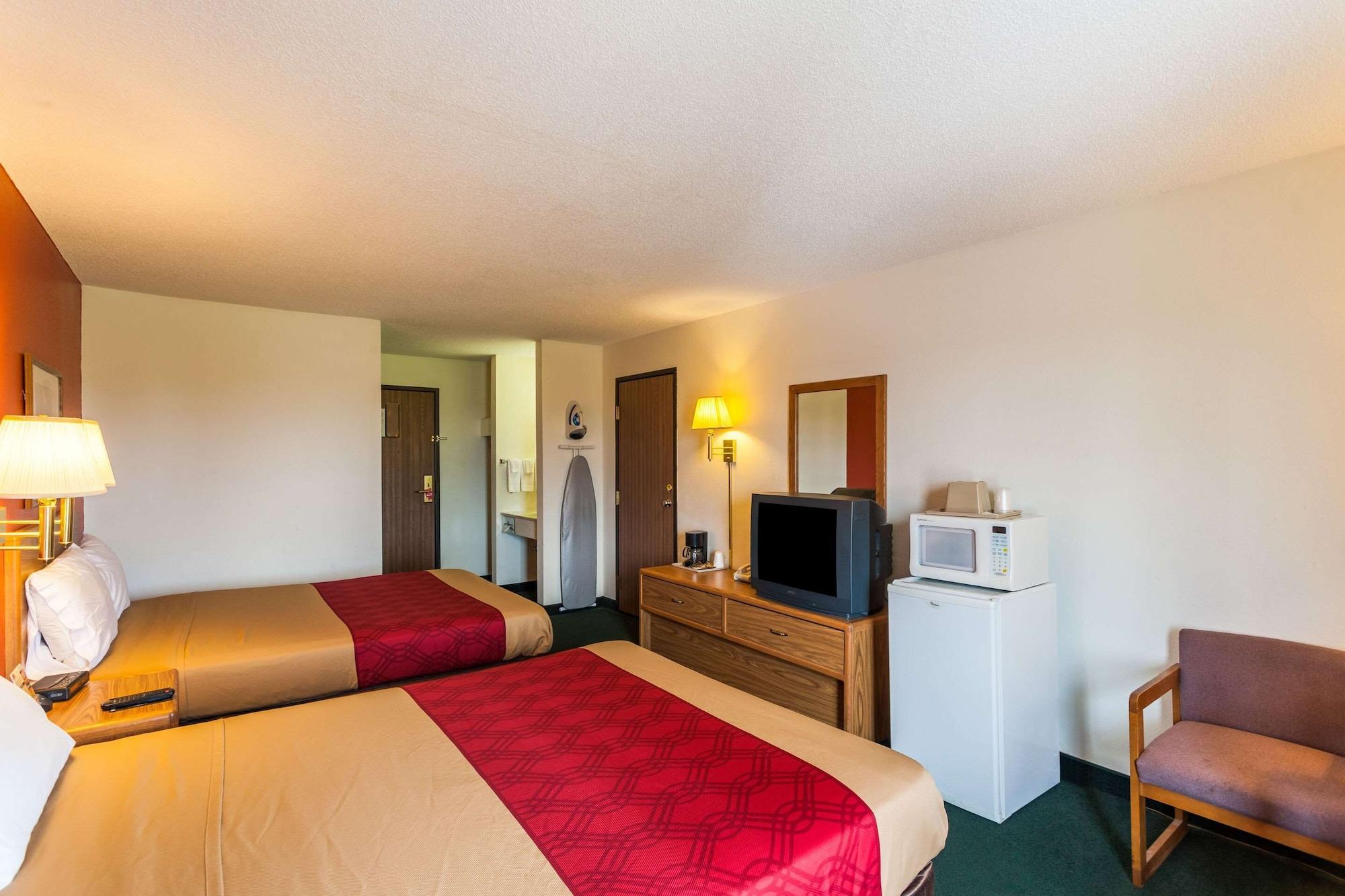Econo Lodge Lincoln Buitenkant foto
