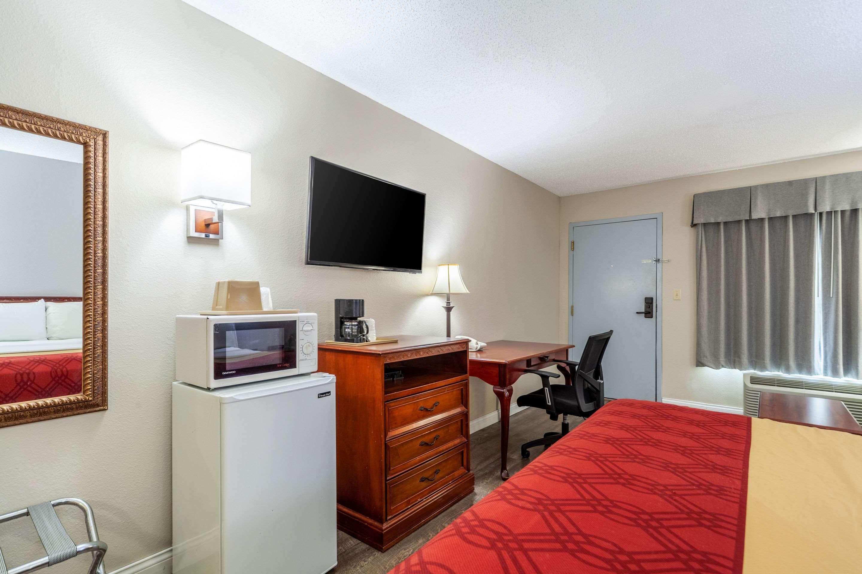 Econo Lodge Lincoln Buitenkant foto