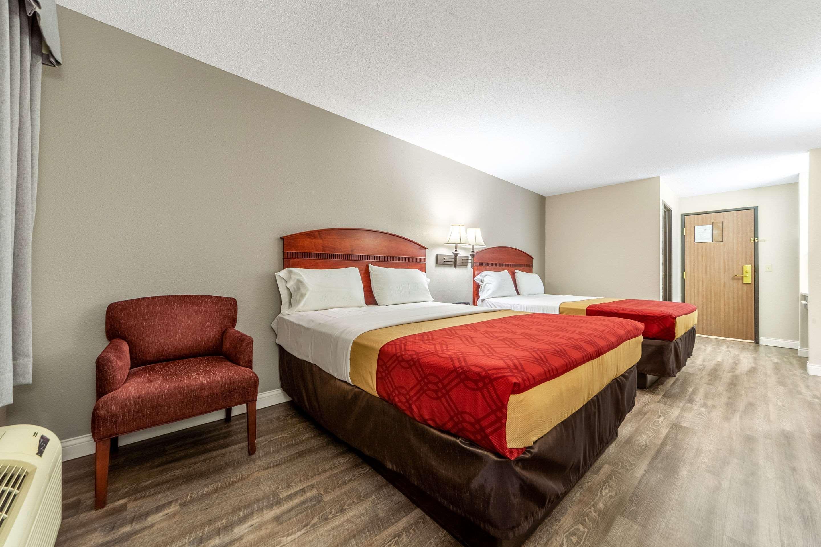 Econo Lodge Lincoln Buitenkant foto