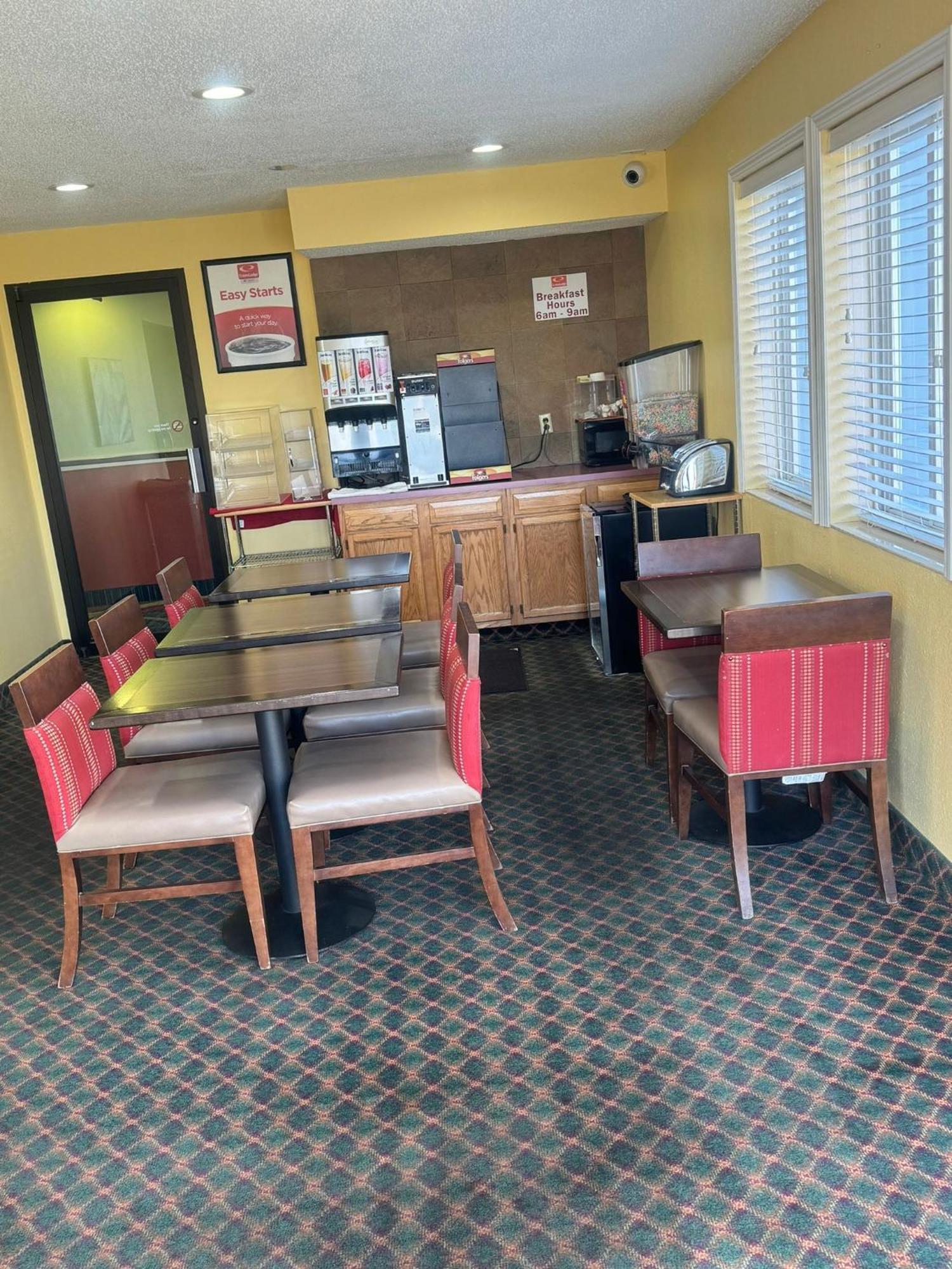 Econo Lodge Lincoln Buitenkant foto